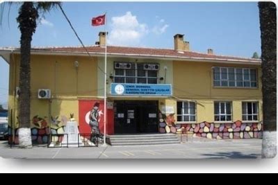 Izmir bornova en iyi devlet ortaokulları